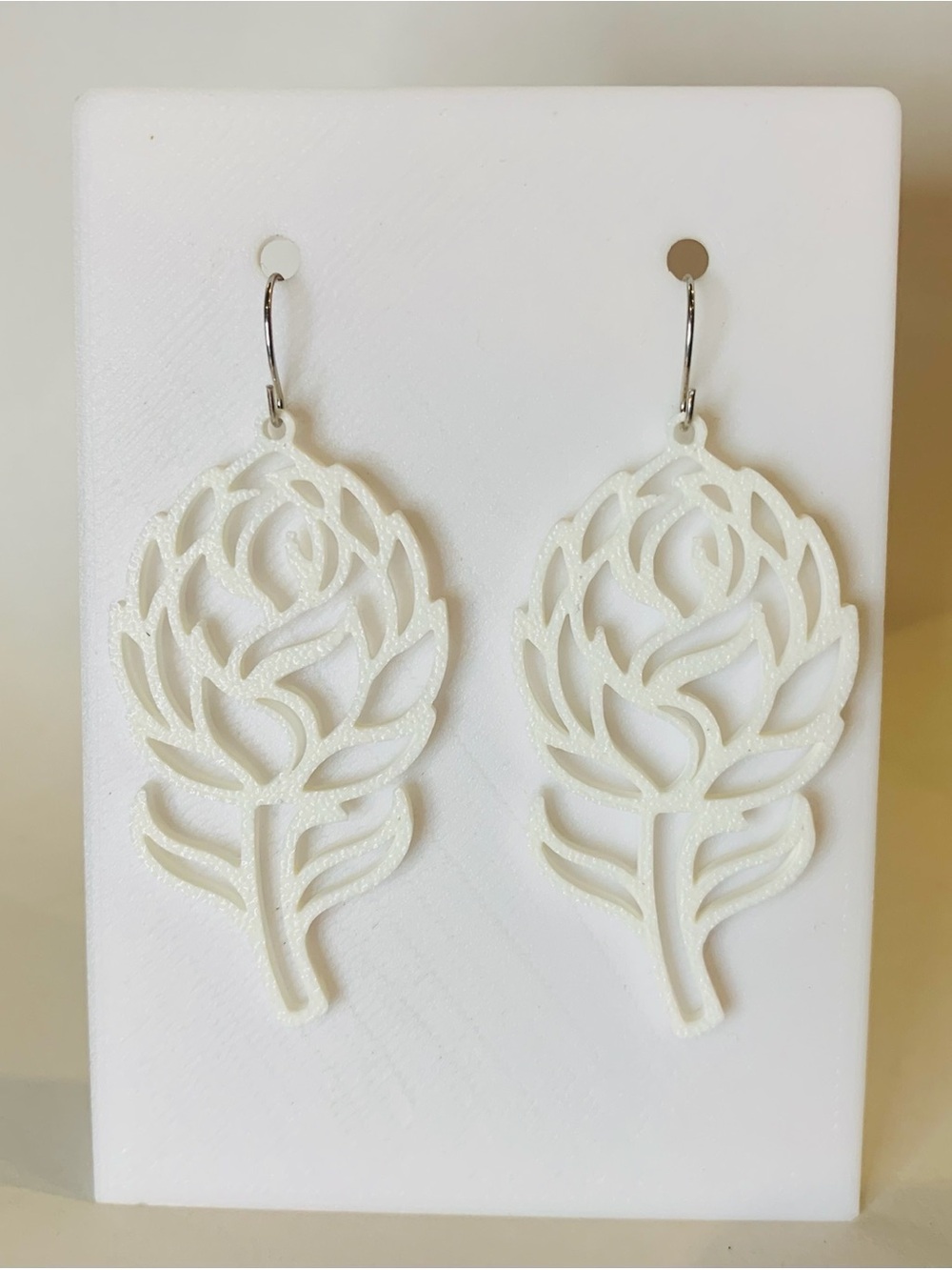 White Floral Cutout Dangle Earrings - Women Jewelry